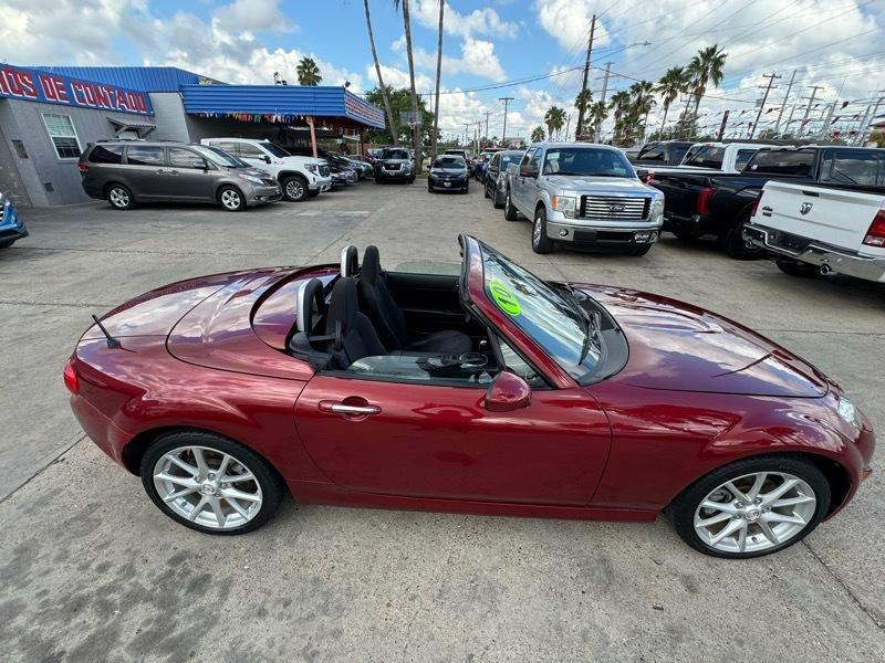 Mazda MX-5 Miata Grand Touring PRHT 2010