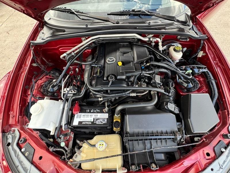 Mazda MX-5 Miata Grand Touring PRHT 2010