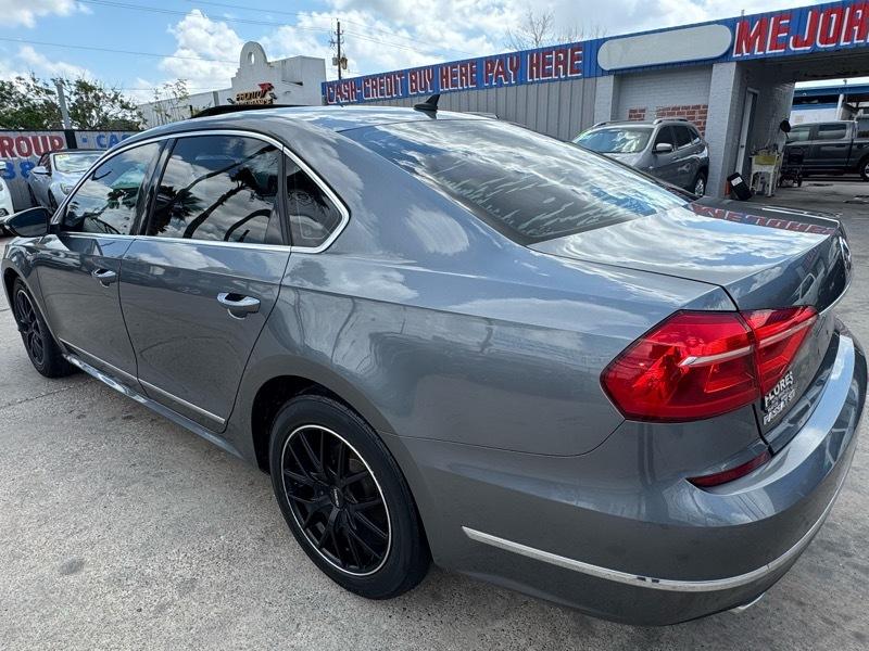 Volkswagen Passat SE 6A 2016