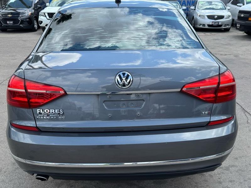 Volkswagen Passat SE 6A 2016