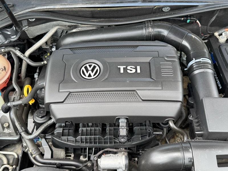 Volkswagen Passat SE 6A 2016