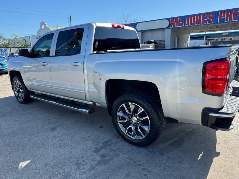 Chevrolet Silverado 1500 LT Crew Cab 2WD 2017