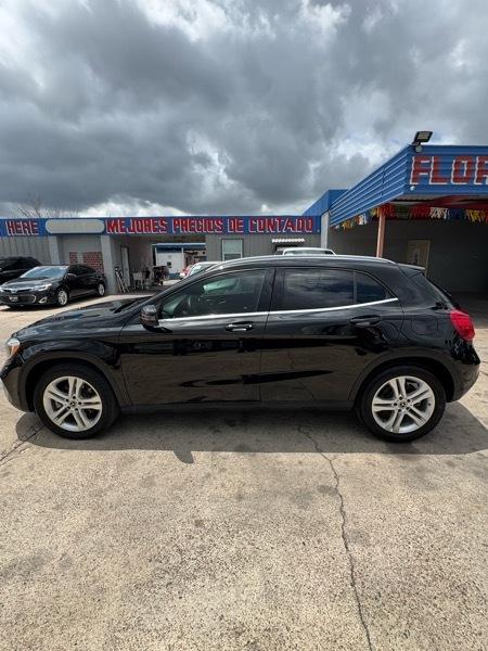 Mercedes-Benz GLA-Class GLA250 2018