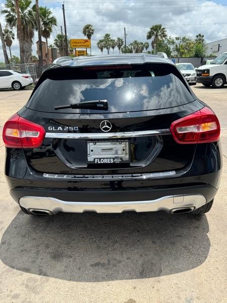 Mercedes-Benz GLA-Class GLA250 2018