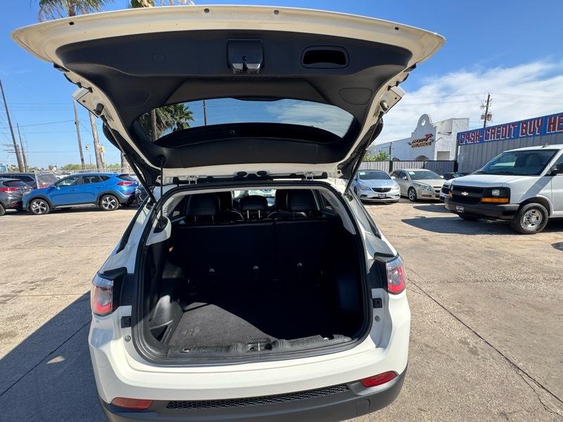 Jeep Compass Latitude FWD 2019