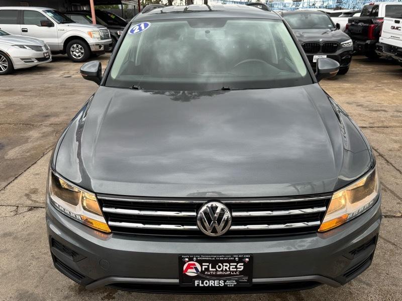 Volkswagen Tiguan S 2021
