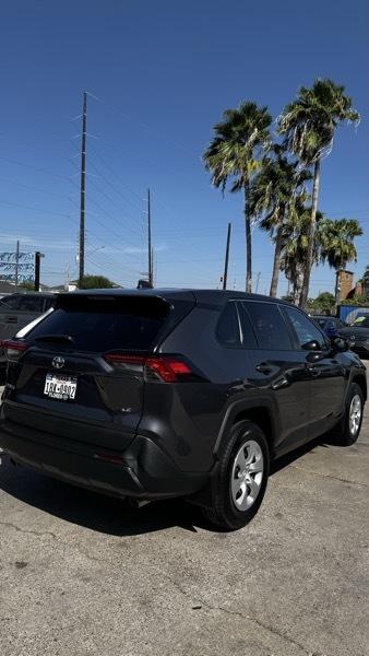 Toyota RAV4 LE 2024