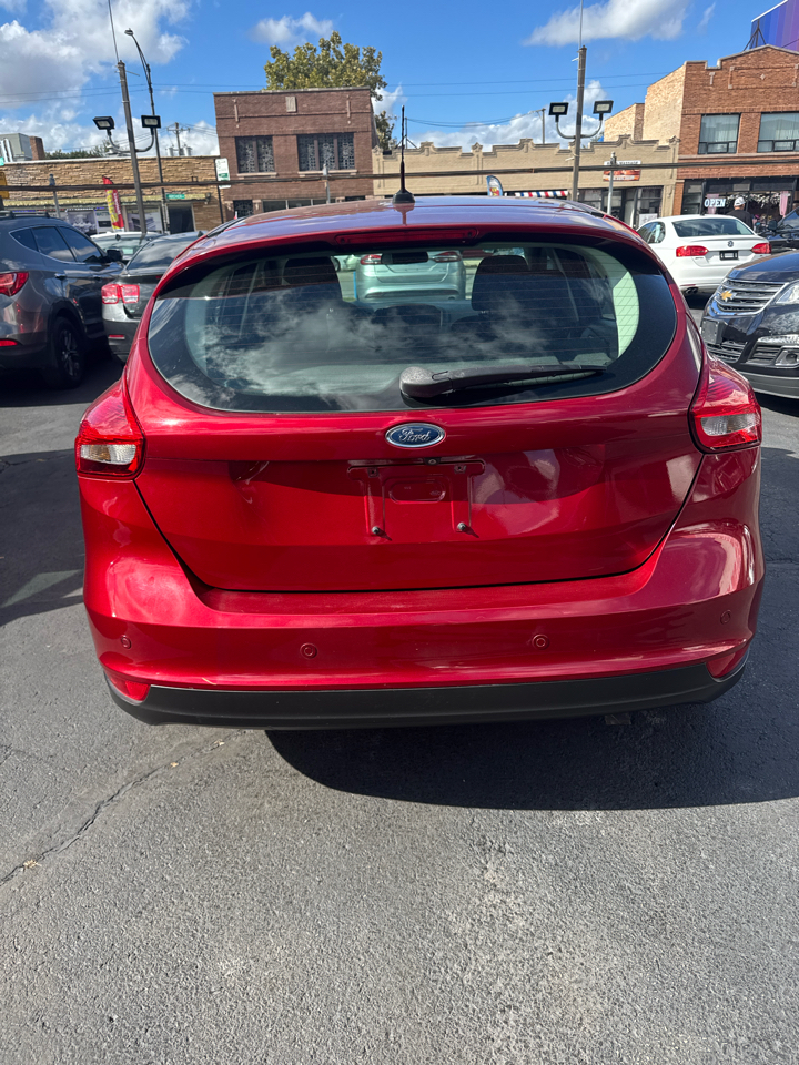 Ford Focus SE Hatch 2015