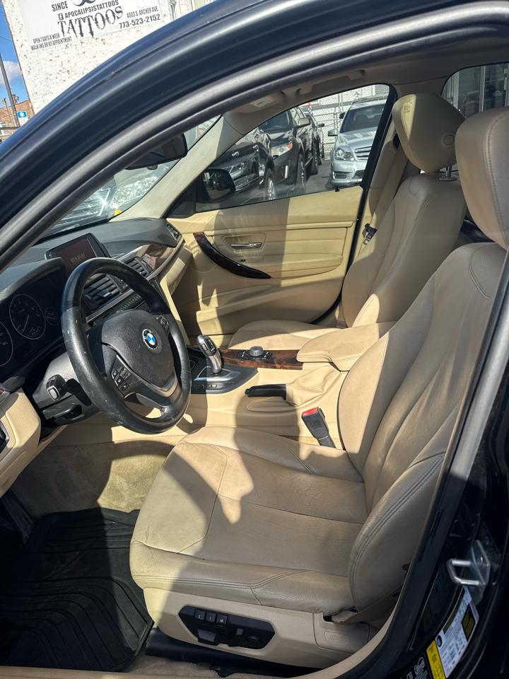 BMW 3-Series 328i xDrive Sedan 2014