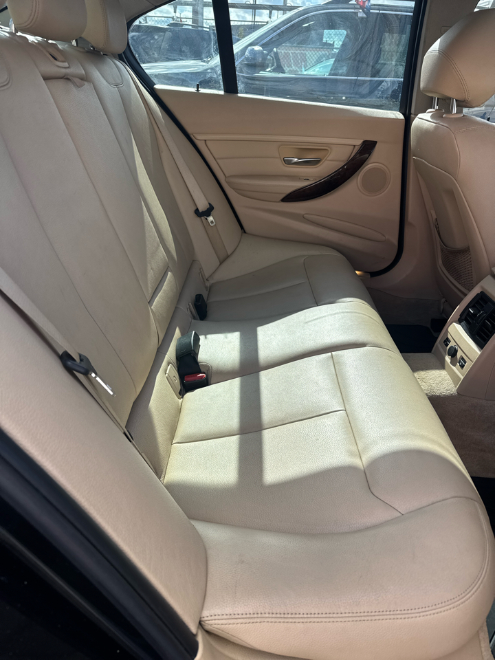 BMW 3-Series 328i xDrive Sedan 2014