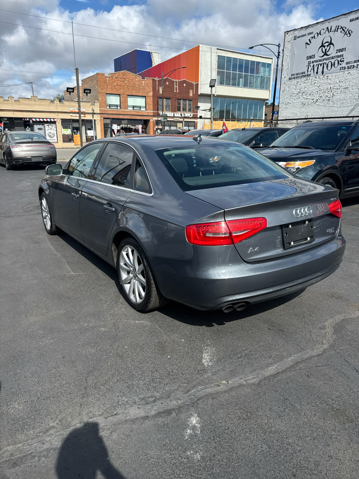 Audi A4 2.0T Sedan quattro Tiptronic 2013