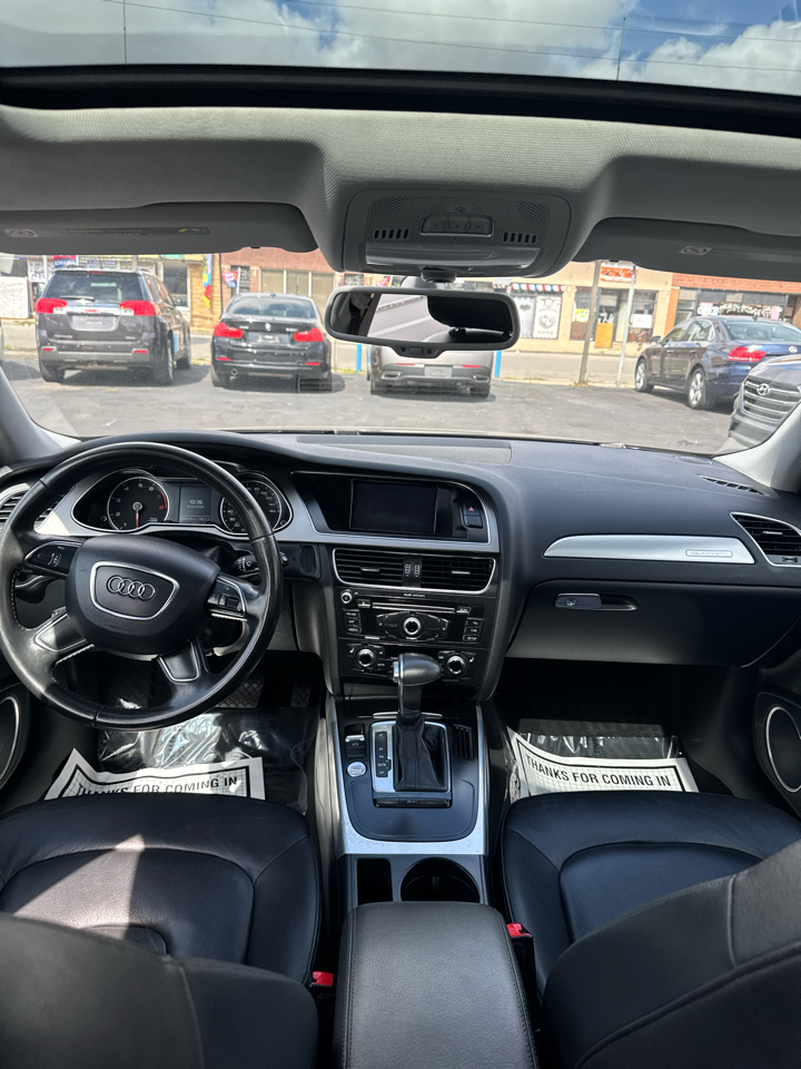 Audi A4 2.0T Sedan quattro Tiptronic 2013