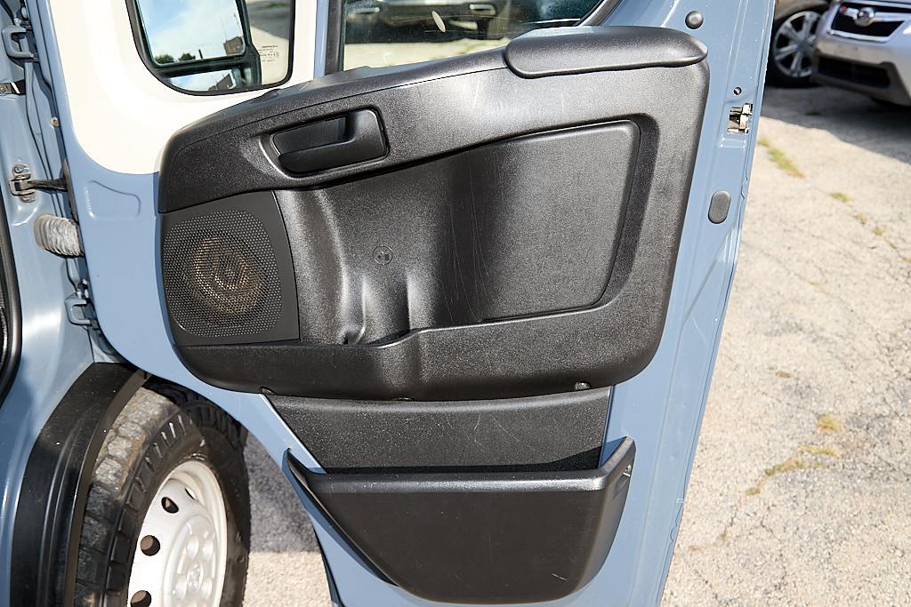 Ram ProMaster 2500 photo 15