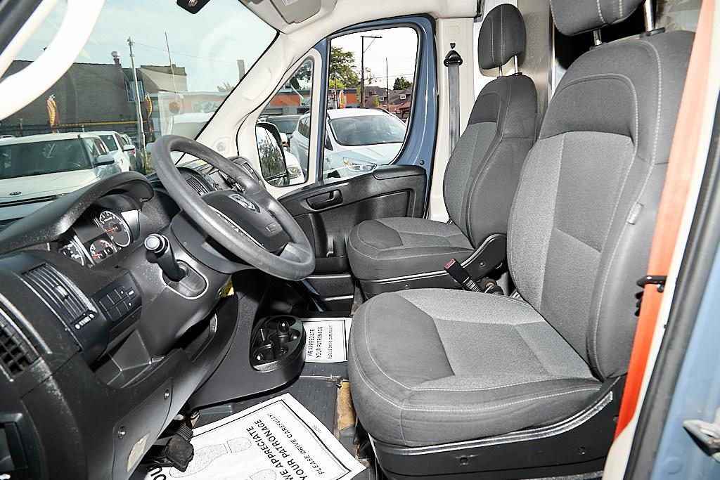 Ram ProMaster 2500 photo 21