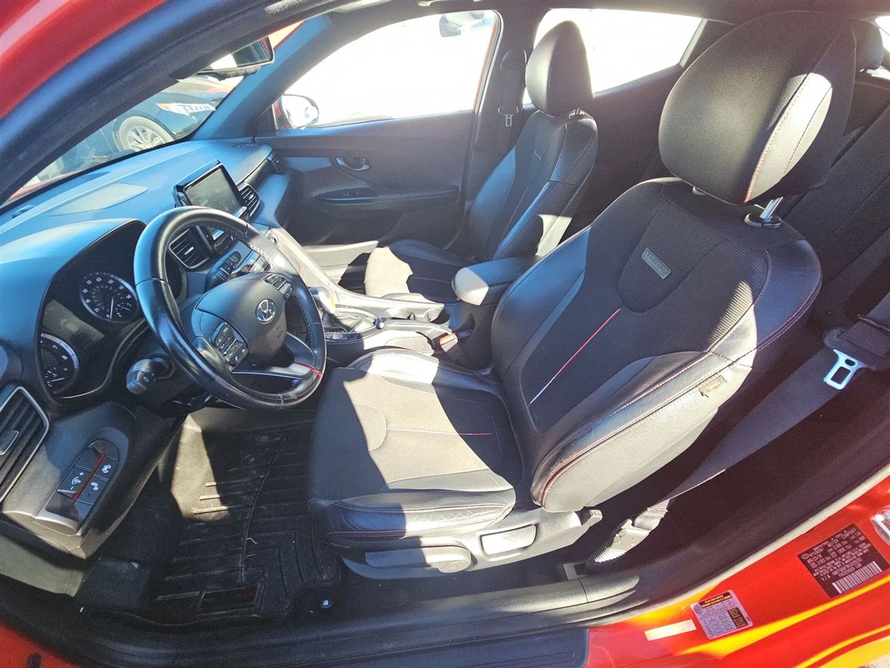 Hyundai Veloster 2.0 Premium 6A 2019