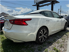 2016 Nissan Maxima 
