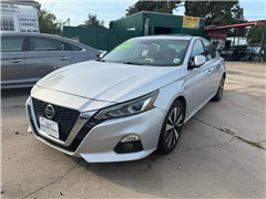 2019 Nissan Altima 