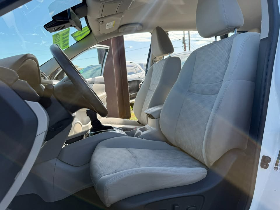 Nissan Rogue Sport FWD SV 2020