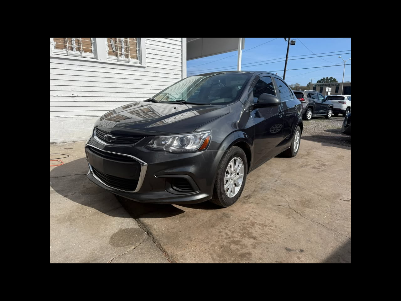 2019 Chevrolet Sonic LT's photo