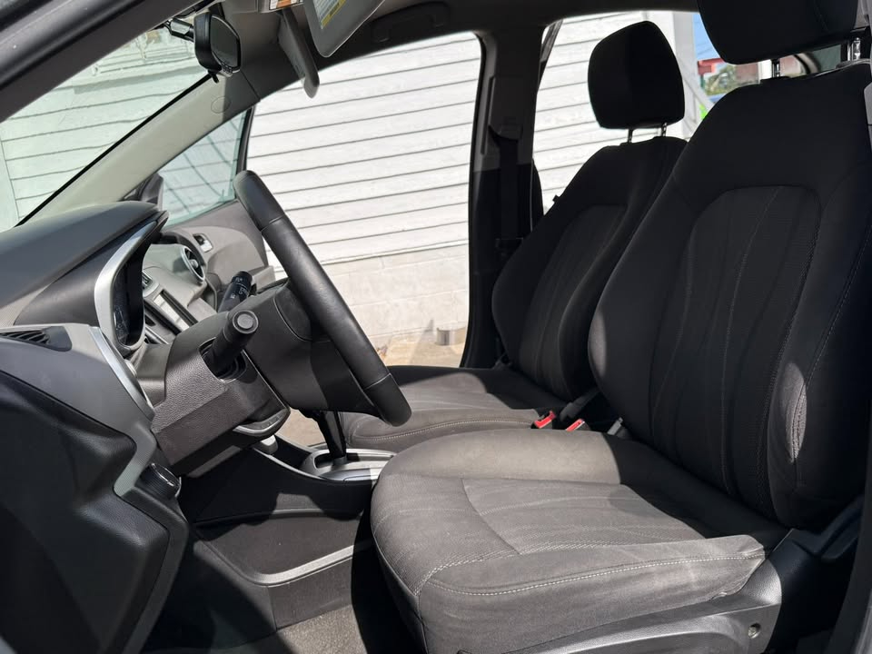 Chevrolet Sonic 4dr Sdn Auto LT 2019