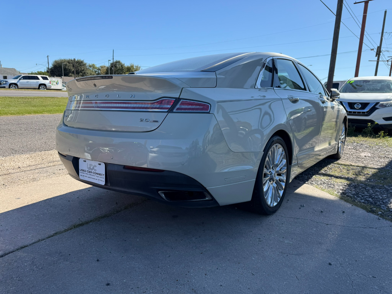 Lincoln MKZ 4dr Sdn FWD 2015