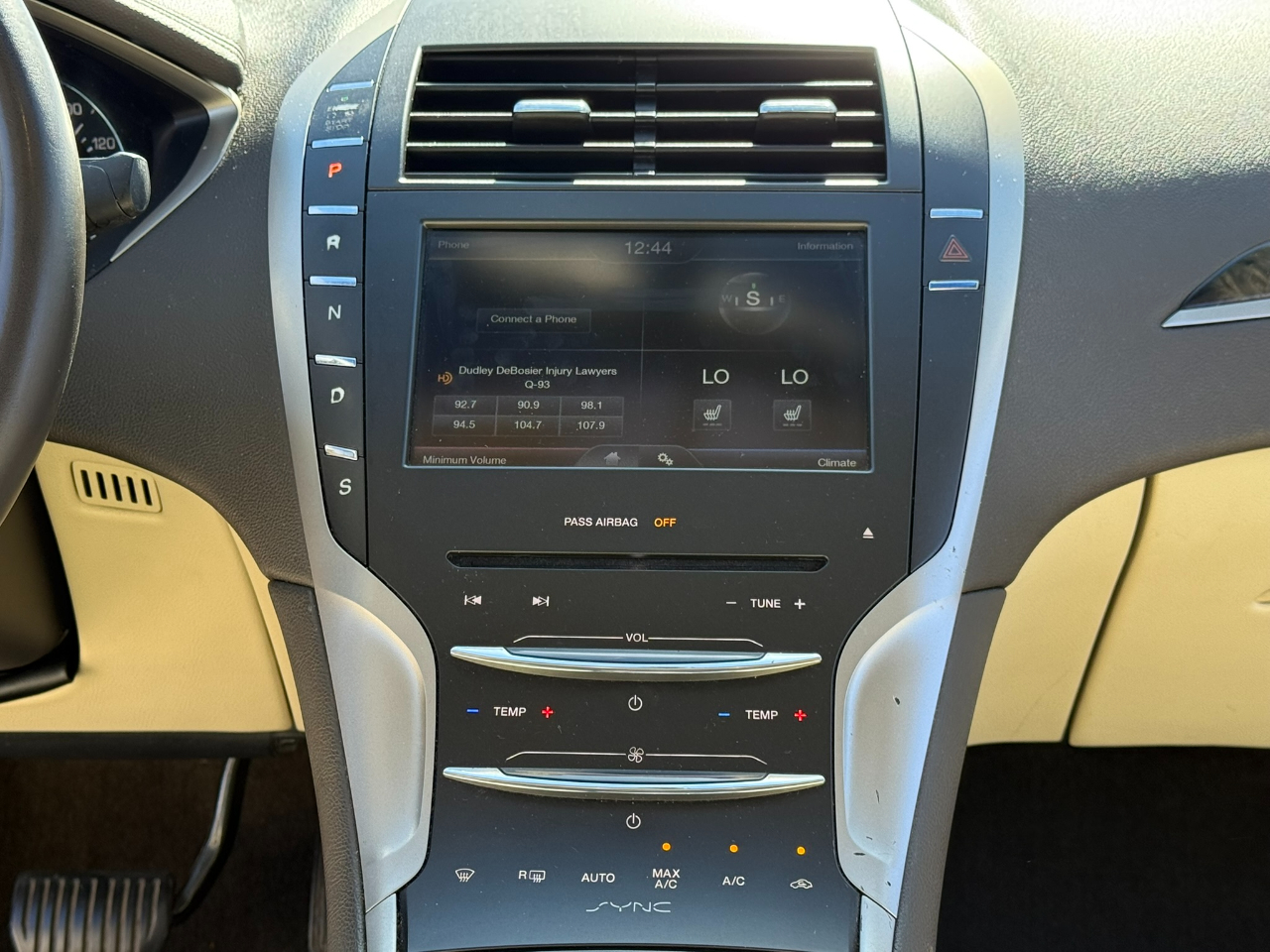 Lincoln MKZ 4dr Sdn FWD 2015