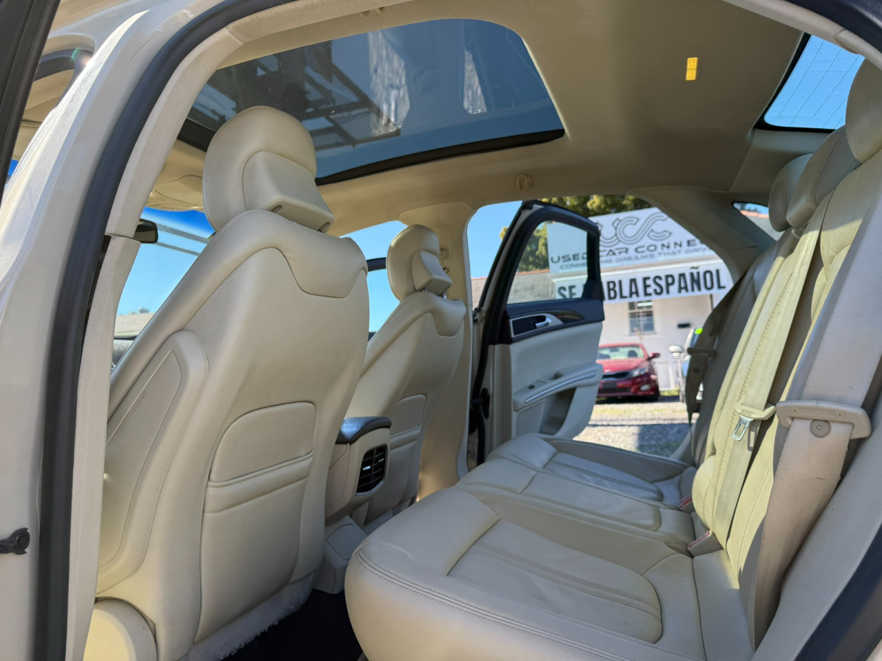 Lincoln MKZ 4dr Sdn FWD 2015