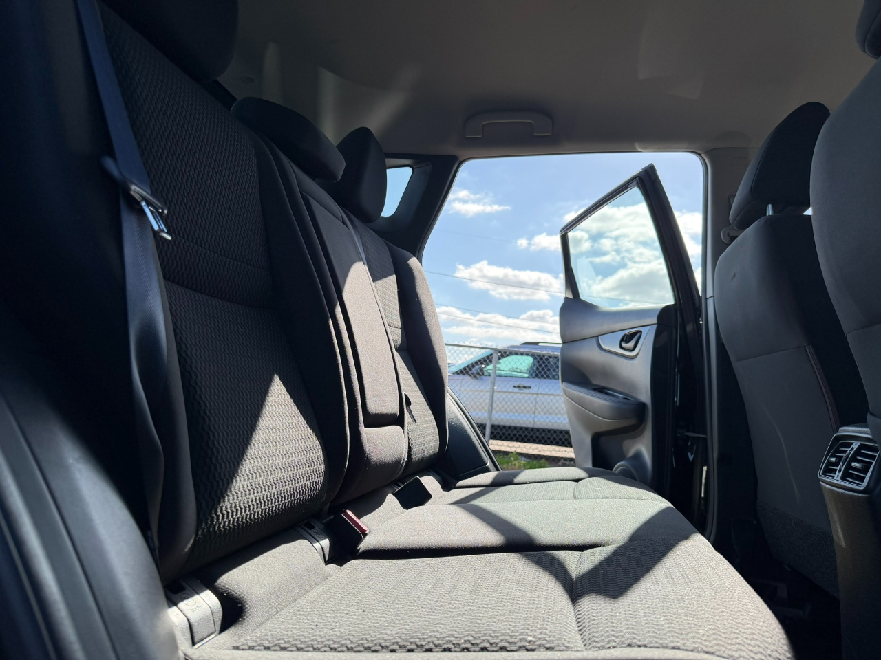 Nissan Rogue Sport AWD S 2017