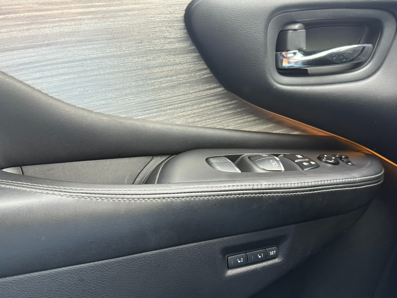 Nissan Murano S 2015