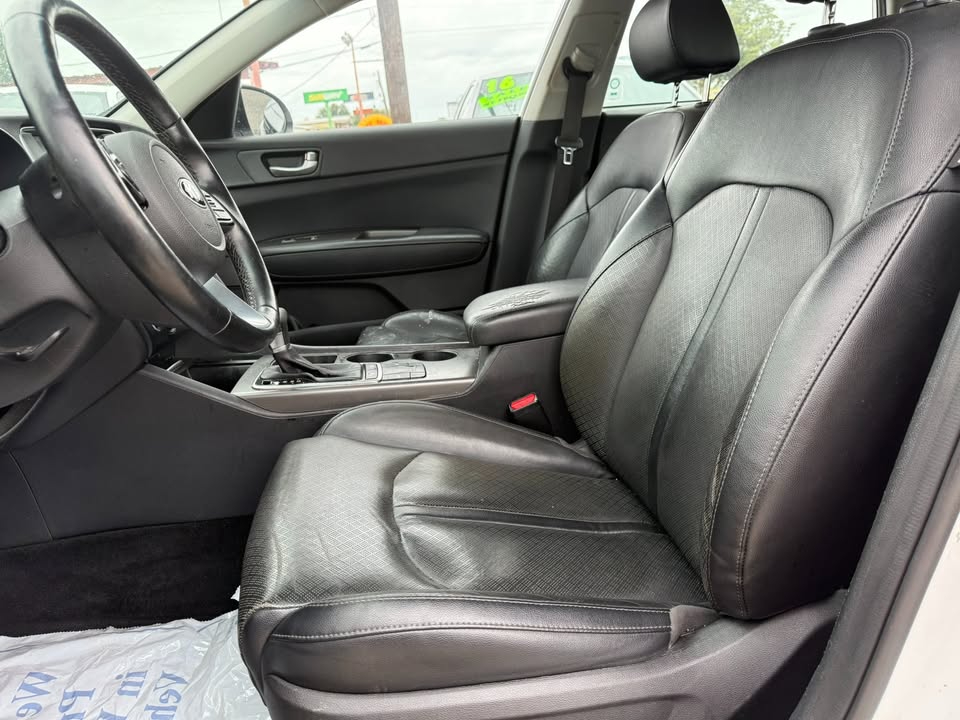 Kia Optima SE Auto 2020