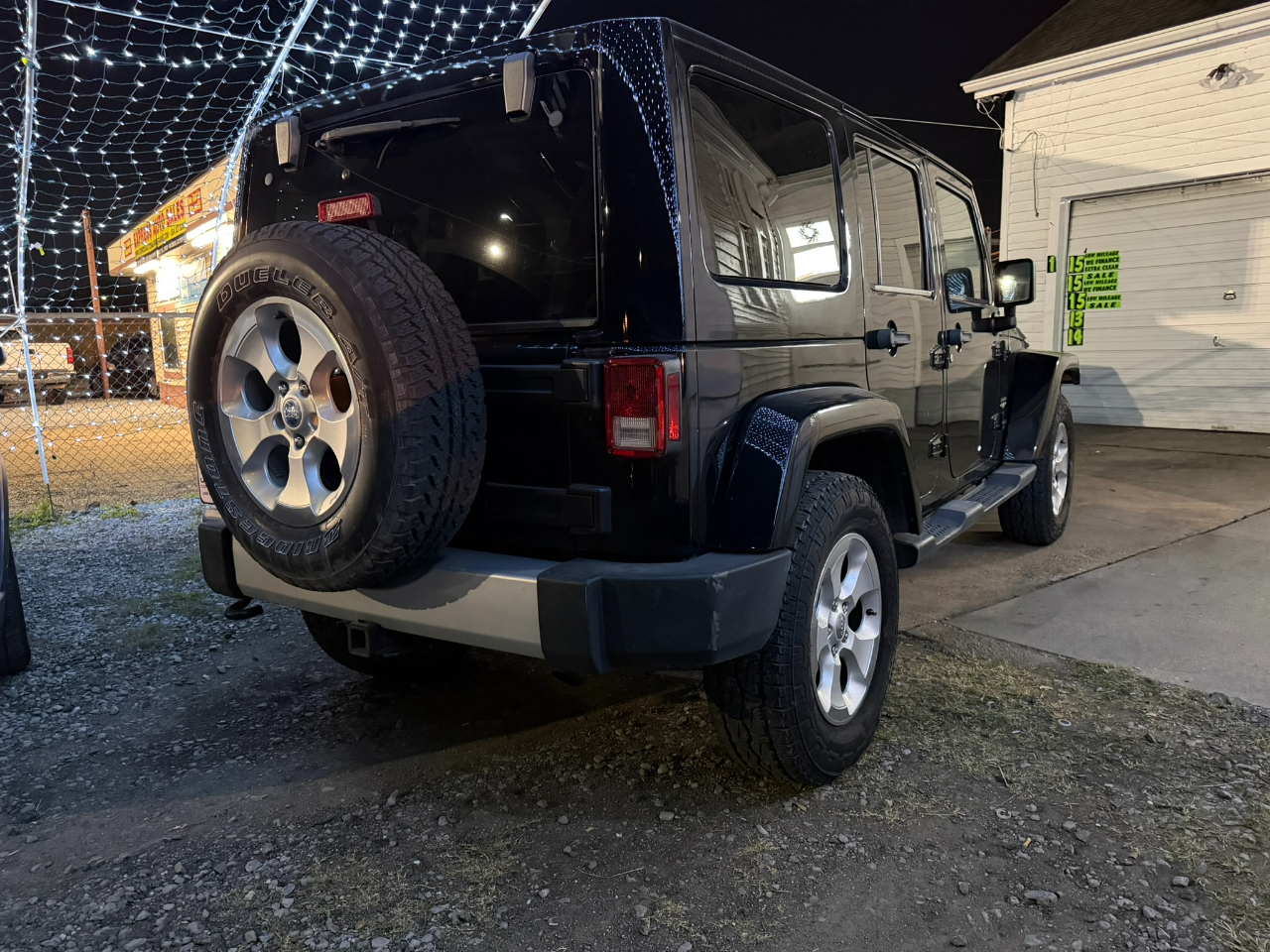Jeep Wrangler 4WD 4dr Sahara 2014
