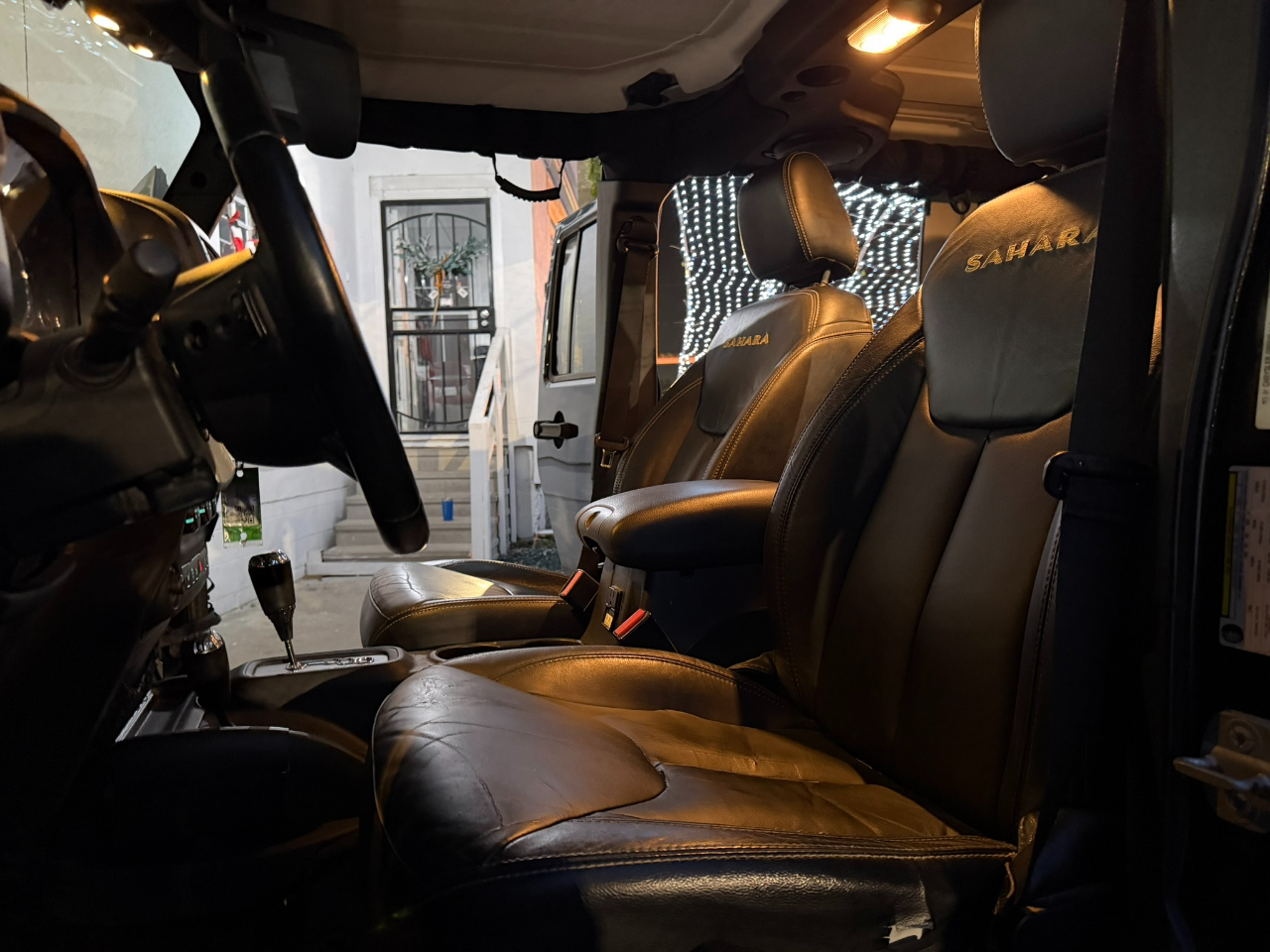 Jeep Wrangler 4WD 4dr Sahara 2014