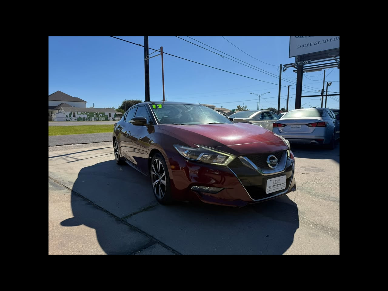 2017 Nissan Maxima SL's photo