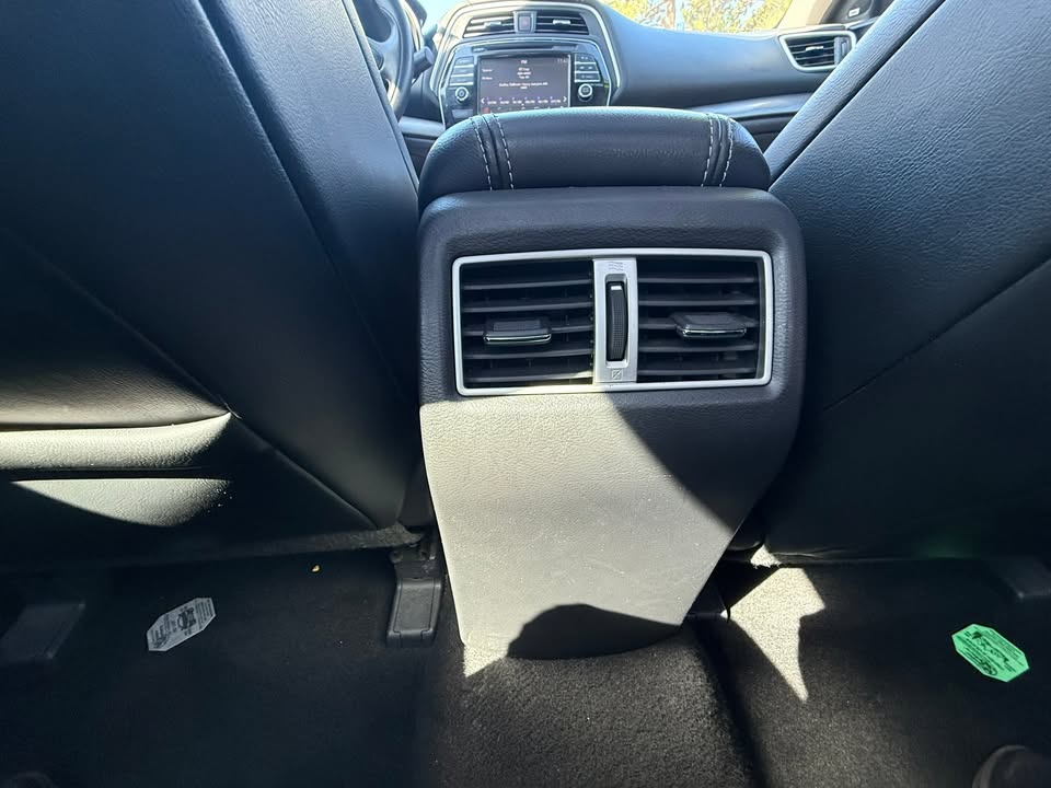 Nissan Maxima SL 3.5L 2017