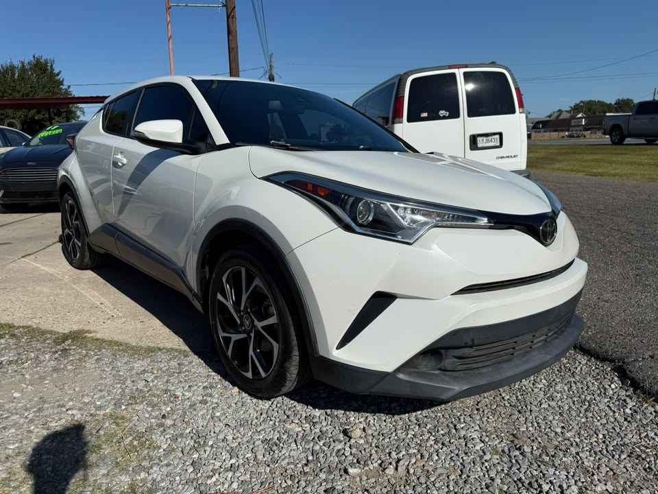 Toyota C-HR XLE 2018
