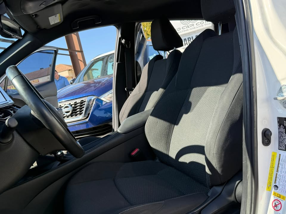 Toyota C-HR XLE 2018