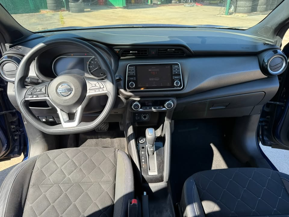 Nissan Kicks SV FWD 2019