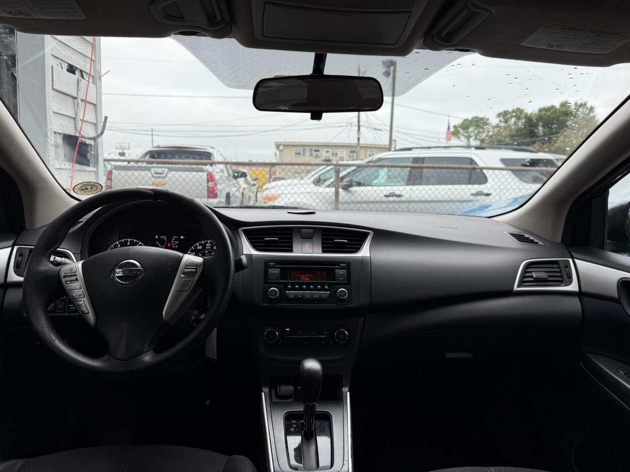 Nissan Sentra 4dr Sdn I4 CVT S 2016