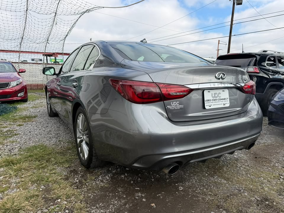 Infiniti Q50 3.0t LUXE RWD 2018
