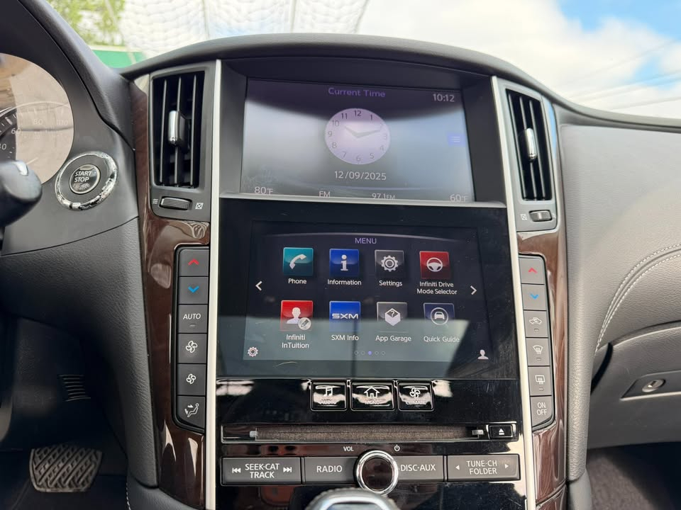 Infiniti Q50 3.0t LUXE RWD 2018