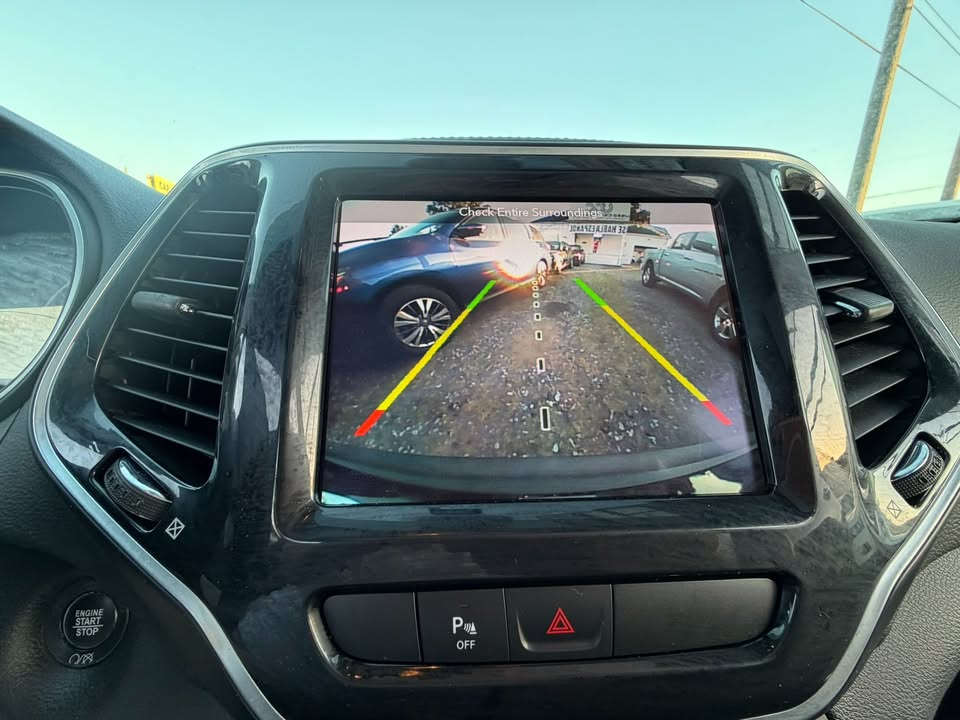 Jeep Cherokee Limited FWD 2019