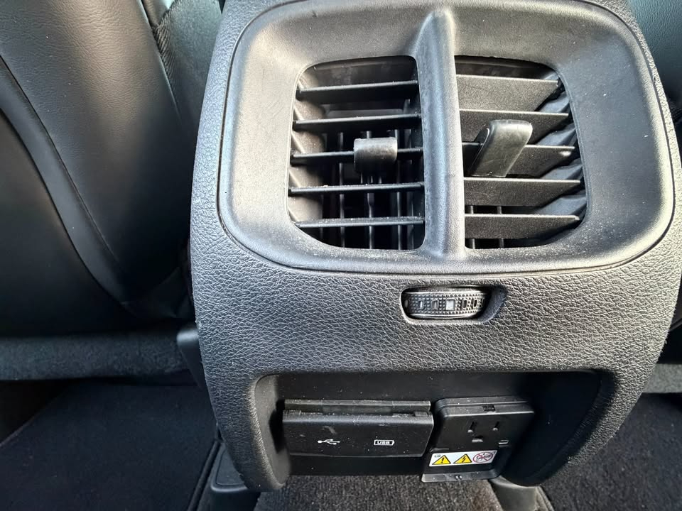 Jeep Cherokee Limited FWD 2019