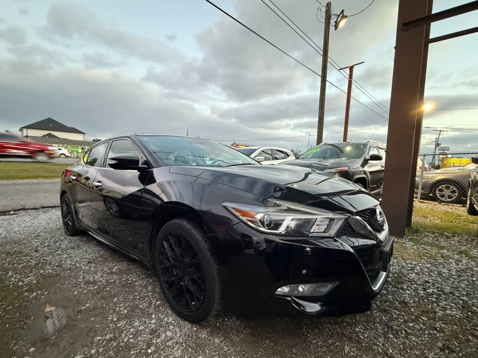 Nissan Maxima 4dr Sdn 3.5 Platinum 2016