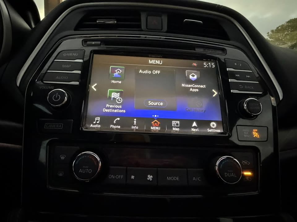 Nissan Maxima 4dr Sdn 3.5 Platinum 2016