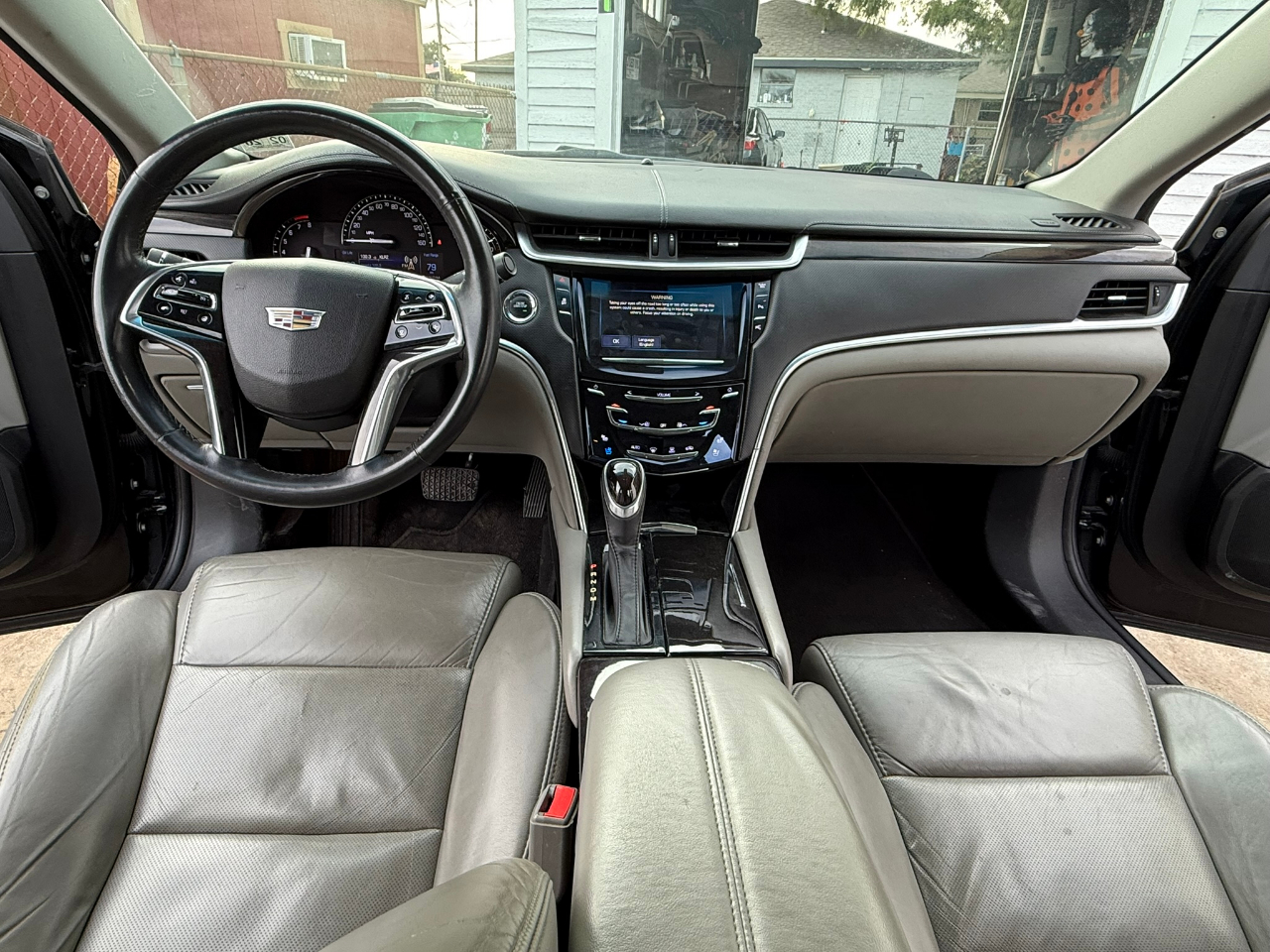 Cadillac XTS 4dr Sdn Luxury FWD 2017