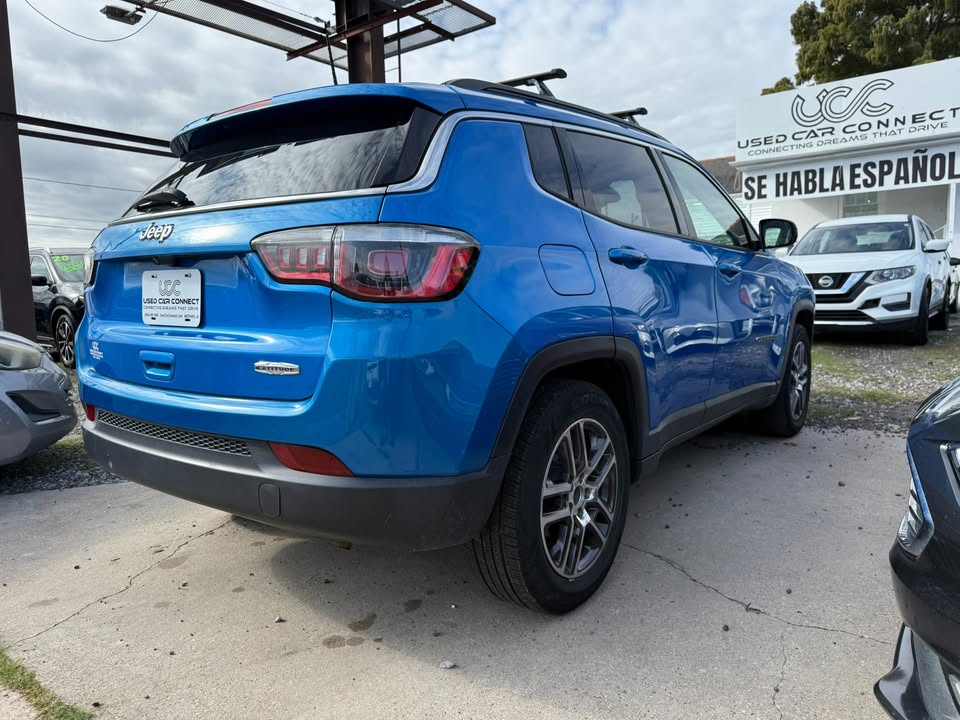 Jeep Compass Latitude w/Sun/Wheel Pkg FWD *Ltd Avail* 2020