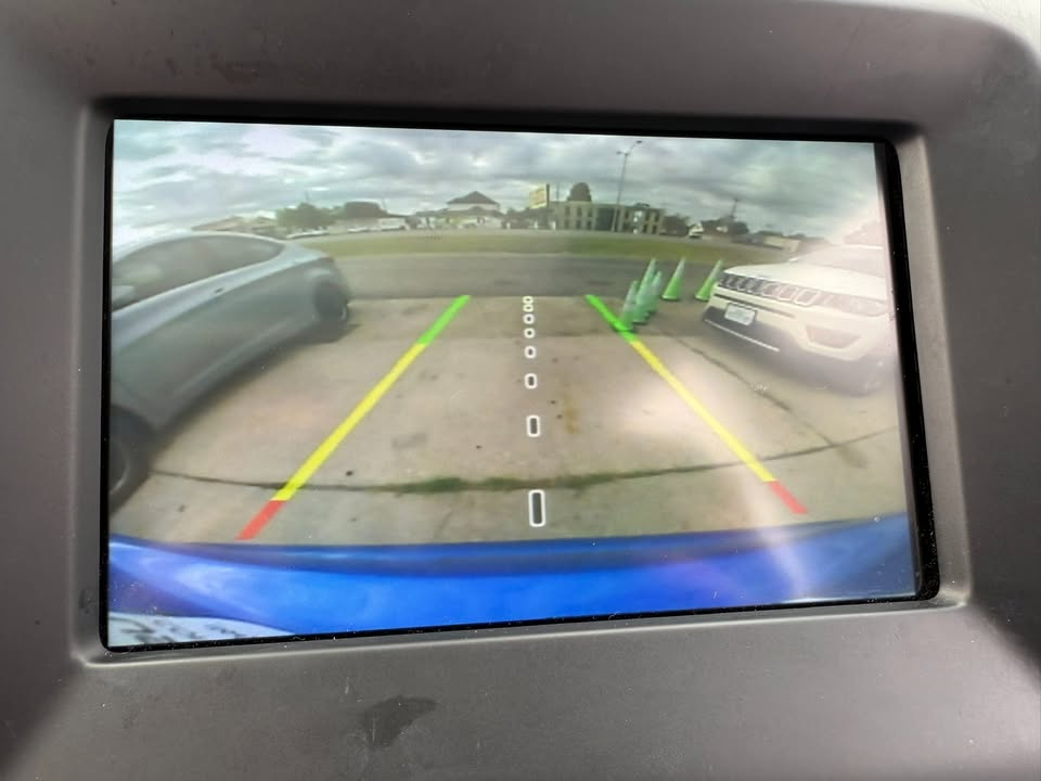 Jeep Compass Latitude w/Sun/Wheel Pkg FWD *Ltd Avail* 2020