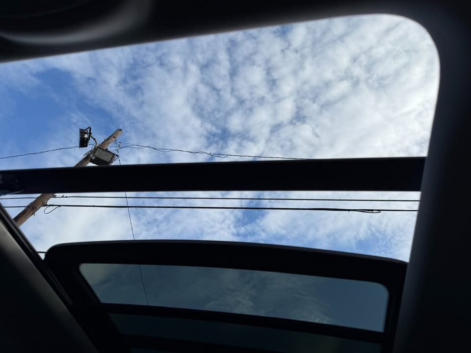 Jeep Compass Latitude w/Sun/Wheel Pkg FWD *Ltd Avail* 2020