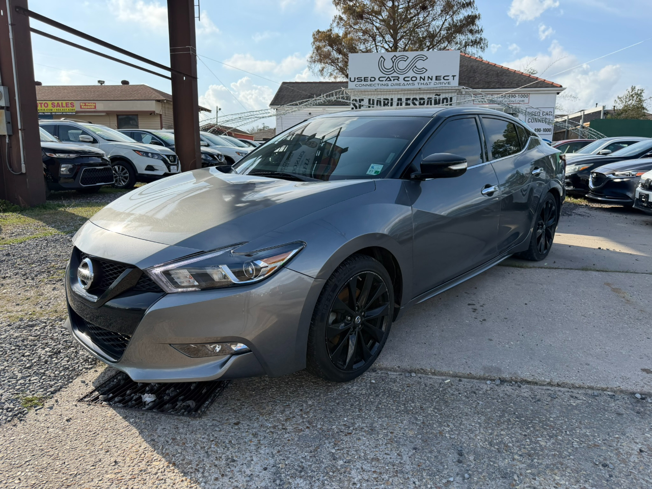 2018 Nissan Maxima SV's photo