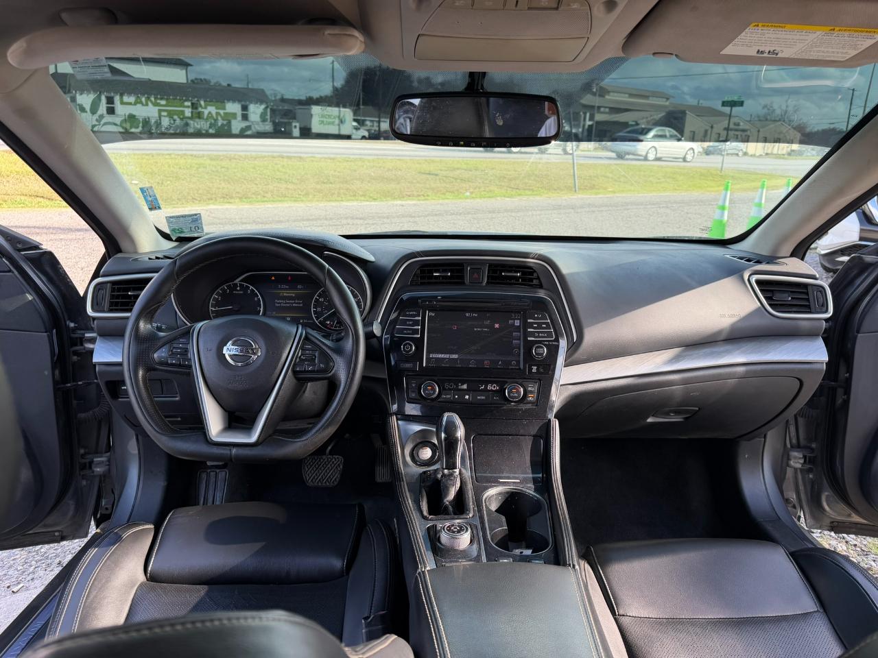 Nissan Maxima SV 3.5L 2018